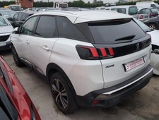 Pare-brise Peugeot 3008