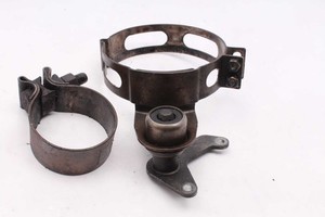 Auspuffkrümmer Schelle Halter Abgasbefestigung BMW R 1200 RT K26 0368 R12T 05-09