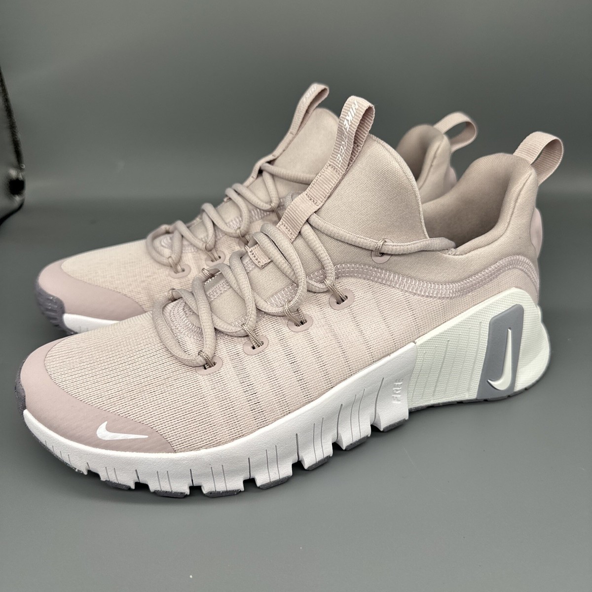 Nike Free Metcon 6 Platinum Violet Purple-White Womens Size 10