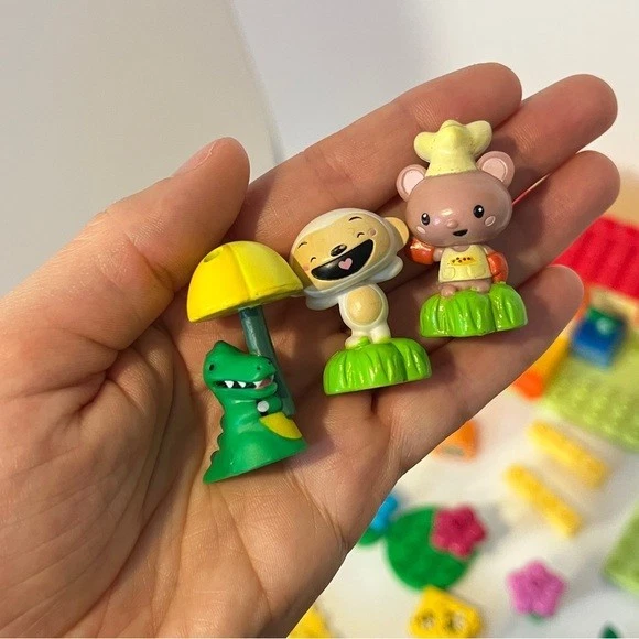 Mega Bloks Ni Hao Kai-Lan Buildable Bedroom Bakery Set Dora House Pieces Figures - Image 2 of 4