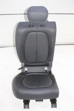 BMW X1 F48 F49 2019 Vorne rechts R�cksitzbank F48 PWY9024