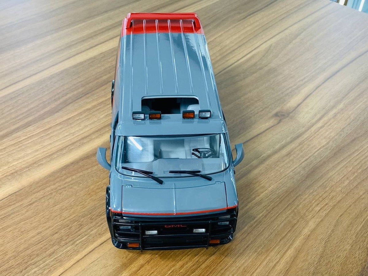 HotWheels GMC Vandura Panel Van A-Team in Black/Grey Full Opening