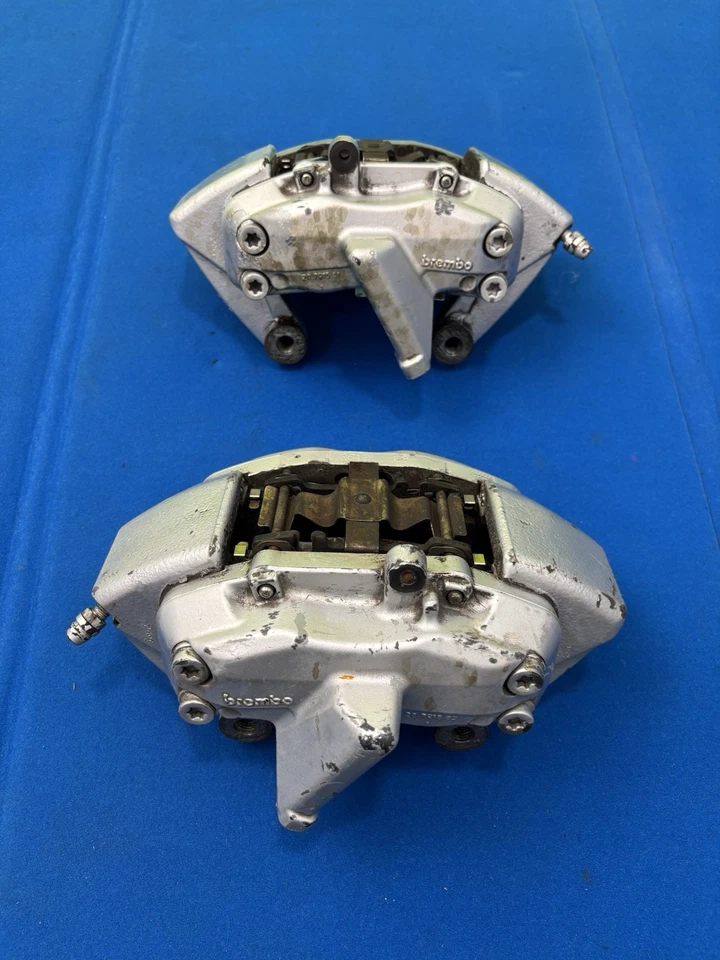 2002-2004 Mercedes-Benz W203 R170 C32 SLK32 AMG Brembo BRAKE CALIPER FRONT - Image 3 of 4