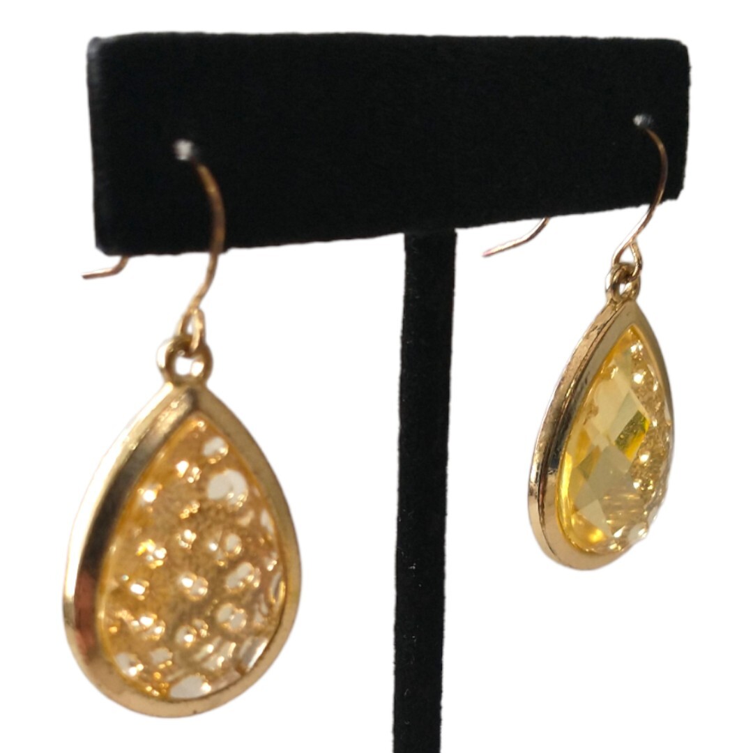 Translucent Filigree Dangle Earrings Acrylic Over… - image 6