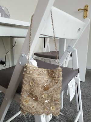 Beige und gold bestickte Accessoire Handtasche guter Zustand 