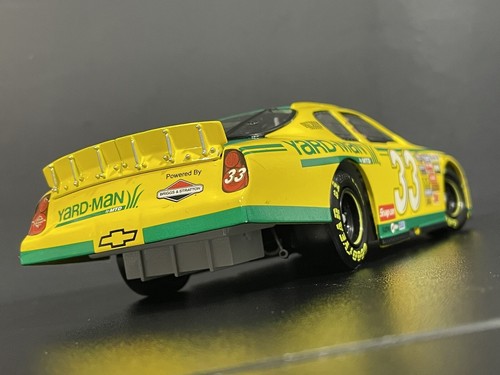 Tony Raines Kevin Harvick #33 Dual Autographed Yardman 2005 1/24 NASCAR Die-Cast - Picture 10 of 13