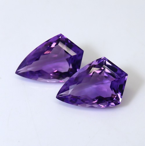 19.2x12.5 MM Natural Purple Blue Brazilian Amethyst Faceted Shield Shape Pair - Picture 1 of 9