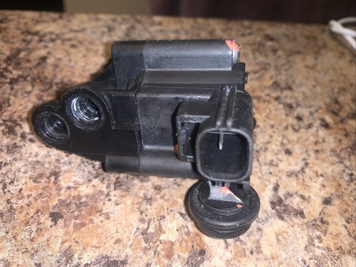 06- 12 Land Range Rover HSE L322 2012 Air Suspension Solenoid Valve Block ; - Picture 5 of 5