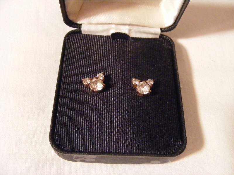 Disney Mickey Mouse Pierced Earrings