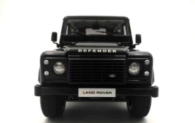 1/18 LCD-Model Land Rover Defender 90 Works V8 70th Edition Black