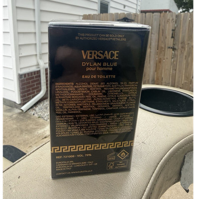 Versace Dylan Blue Pour Homme Eau de Toilette Spray, 1.7 fl oz