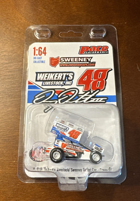 Acme 2022 Danny Dietrich #48 Sweeney Weikert s Livestock Sprint Car-1:64-NIP