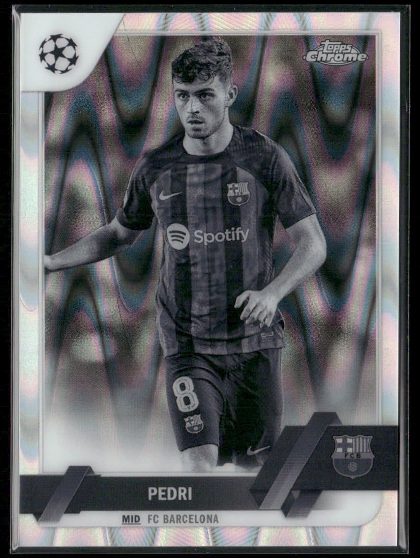 2022-23 Topps Chrome UEFA Club Competitions #136 Pedri Black & White Ray Wave