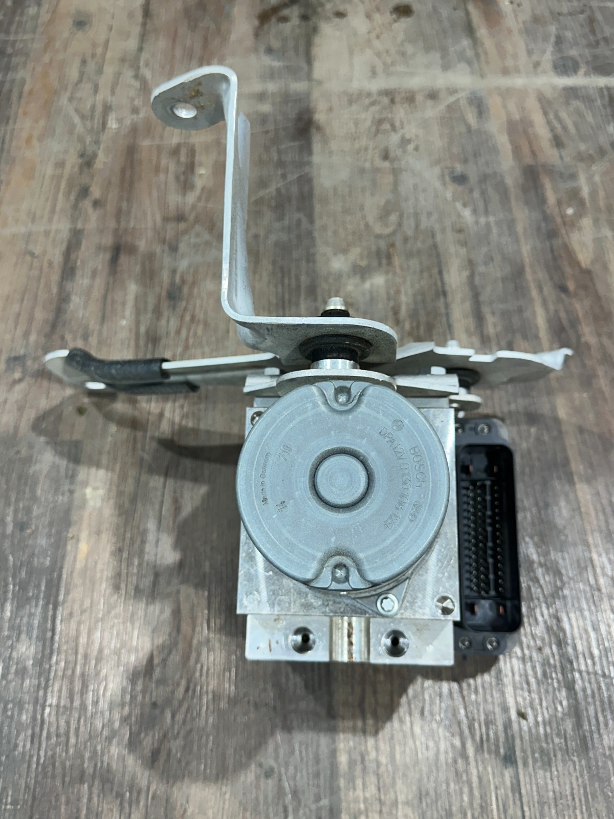Audi R8 2017 Abs pump motor P/N 4S0907379