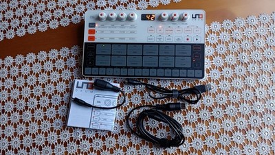 IK Multimedia Uno Drum - Analog Drum Machine