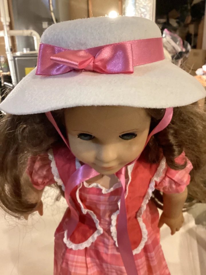 Muñeca American Girl Marie-Grace Gardner In Meet Outfit retirada 2011, 18"" Foto 2 de 4