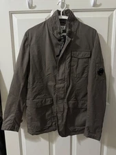 AUTH C.P. COMPANY BEIGE / ARMY GREEN FIELD JACKET (SIZE MEDIUM)