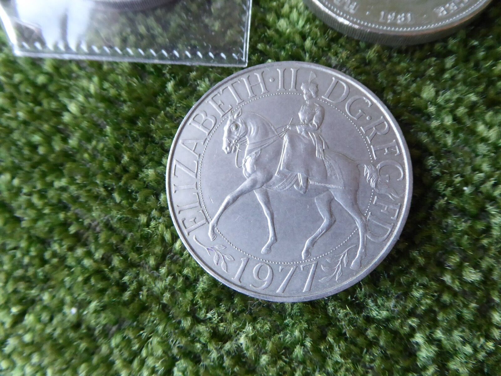 Picture 2 of 3