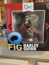 Q-Fig - HARLEY QUINN Vinyl Figure - Loot Crate Exclusive Batman Joker DC Funko