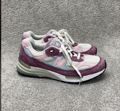 KITH × New Balance 992 Kithmas Burgundy New Balance x Kith 992 Made in USA 'Kithmas Collection - Burgundy