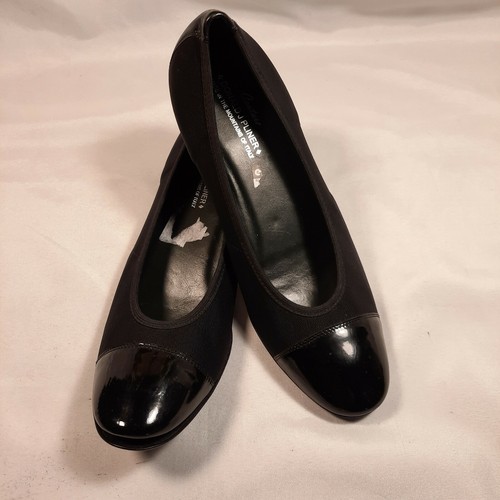 Donald J Pliner Couture Cap Toe Ballet 