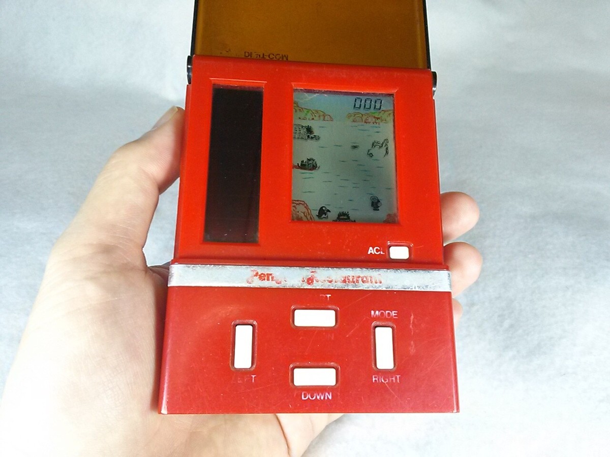 Penguins restaurant / Epoch LCD game Solar Power Pocket Digicom