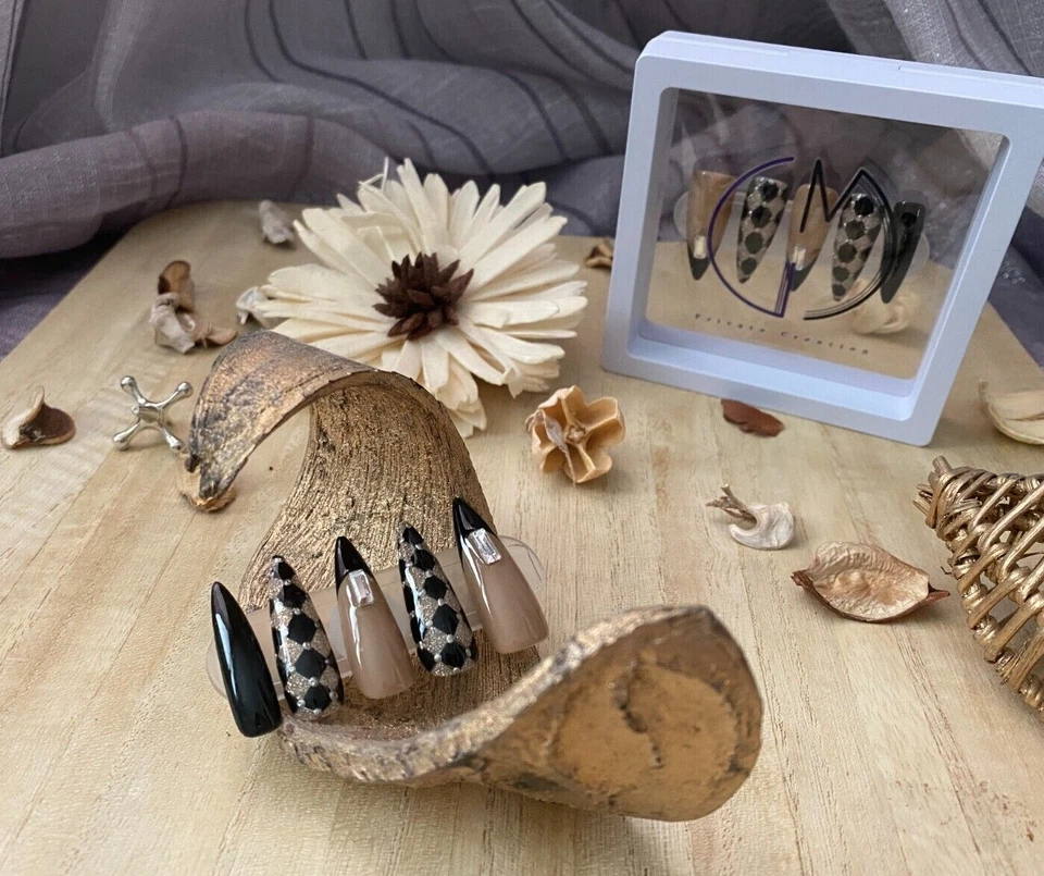 Glossy Gel With Crystal False Nails Design Hand Painted Nail Fake False Glue on - Image 3 of 4