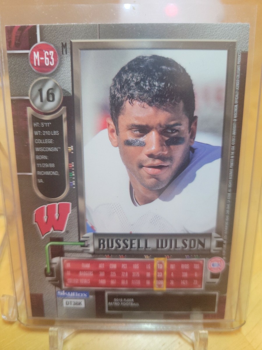 🟩🟦2012 METAL UNIVERSE RUSSELL WILSON ROOKIE #M-63 WISCONSIN