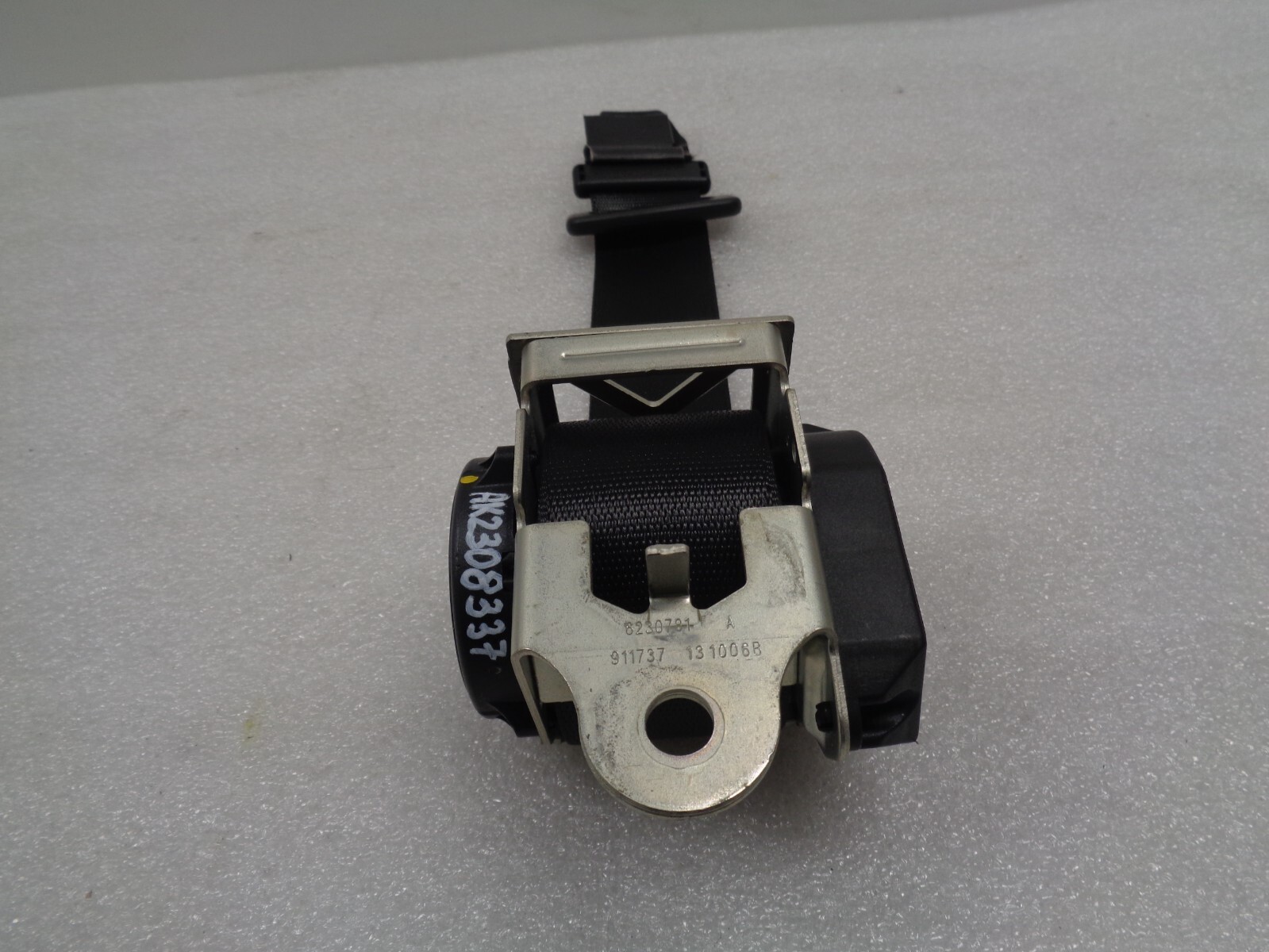 14-17 Maserati Ghibli Rear Center Seatbelt Seat Belt Retractor OEM AK2308337