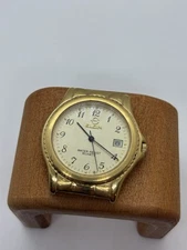 Elgin a vintage piece gols tone case a rare watch for parts or repair