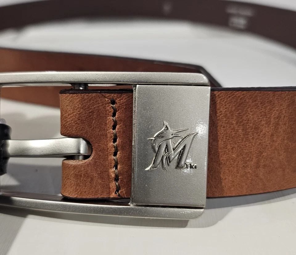 Cinturón Florida Miami Marlins Oficial MLB Cuero Genuino Marrón Talla 38 Nuevo  Foto 3 de 4