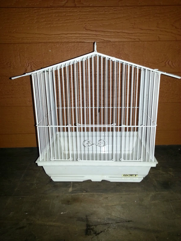 White Metal Medium Bird Cage with Tray