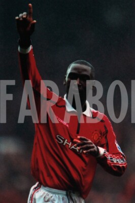 Altes Pressefoto Charity Shield 1998 Manchester United Andy Cole Druck 24x18 CM