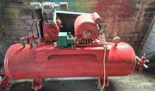 Vintage AID Air Industrial Developments Air Compressor 150L Tank