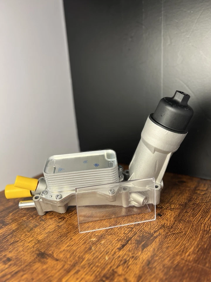 Conjunto de carcasa de filtro de enfriador de aceite del motor para Dodge Grand Caravan 2011-2016 3,6 L Foto 3 de 4