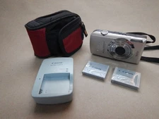 Canon PowerShot SD3500 IS ELPH 14.1 MP Digital Camera w/ 3.5” Touch LCD extra ba