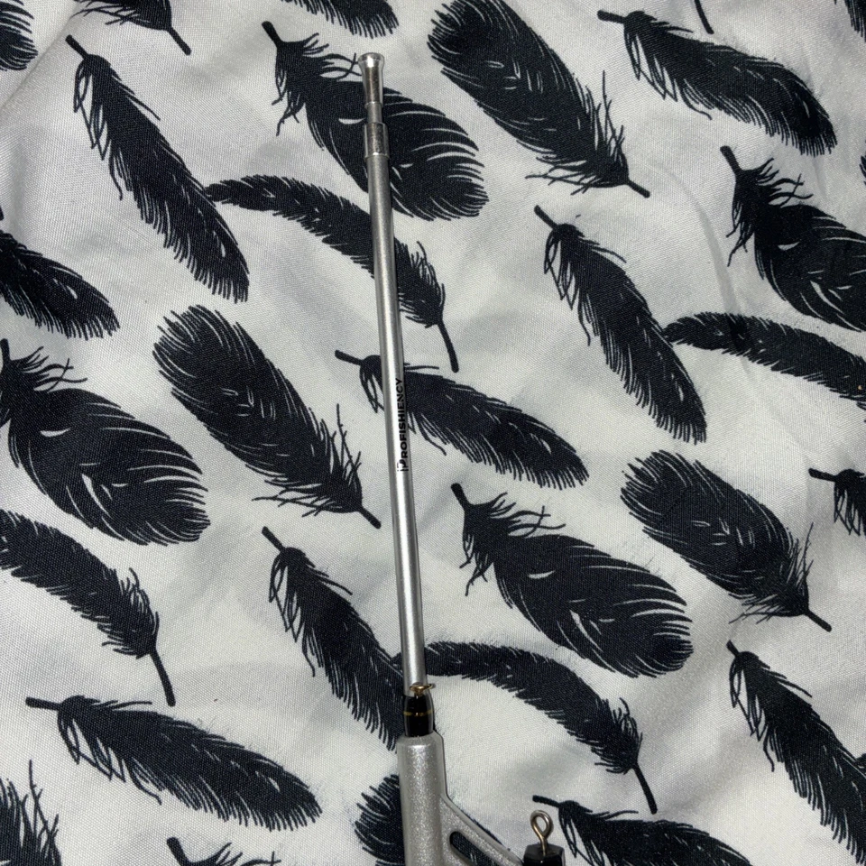 Profishiency TINYPCSG  Tiny but Mighty 20in Silver Fishing Rod/Reel Combo Used - Image 2 of 3