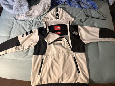 The North Face x Supreme Full Zip Colorblock Jacket White/Black Men s XXL