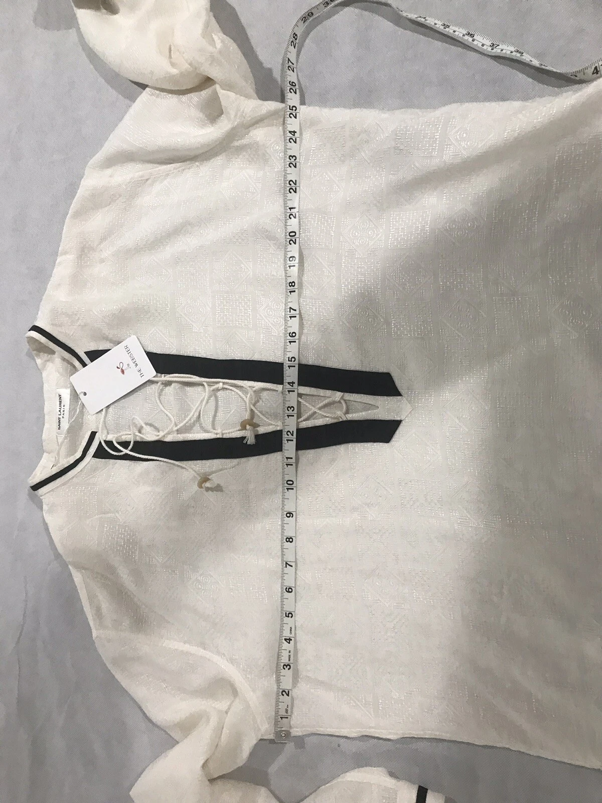 SAINT LAURENT (YSL) Tunica uomo stringata Saint Laurent. 43 XL. $990