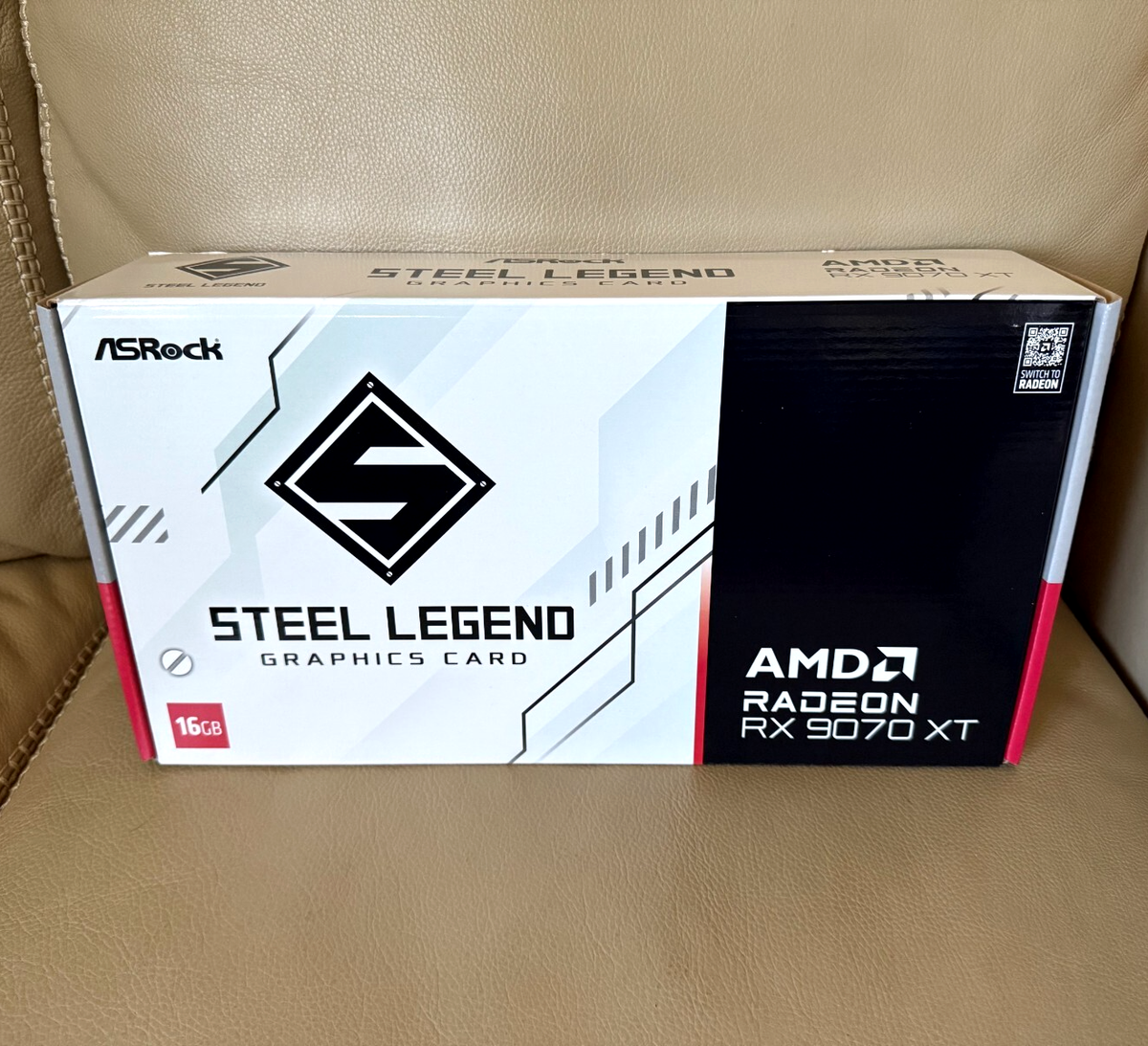 ASRock RX 9070 XT Steel Legend 16GB White Graphics Card ASRock RX 9070 XT Steel Legend 16GB White Graphics Card