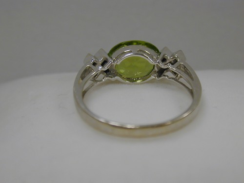 14K WHT GOLD OVAL HORIZONTAL SET PERIDOT RING W/DIAMOND "X" SIDE ACCENTS~SZ 7.25 - Picture 7 of 7