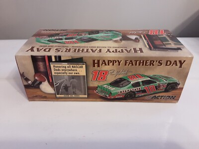 2004 Action #18 Bobby Labonte Interstate Batteries/Father's Day  Intrepid  1:24 