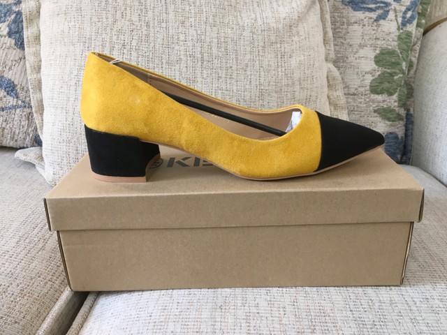 black and yellow shoes womens