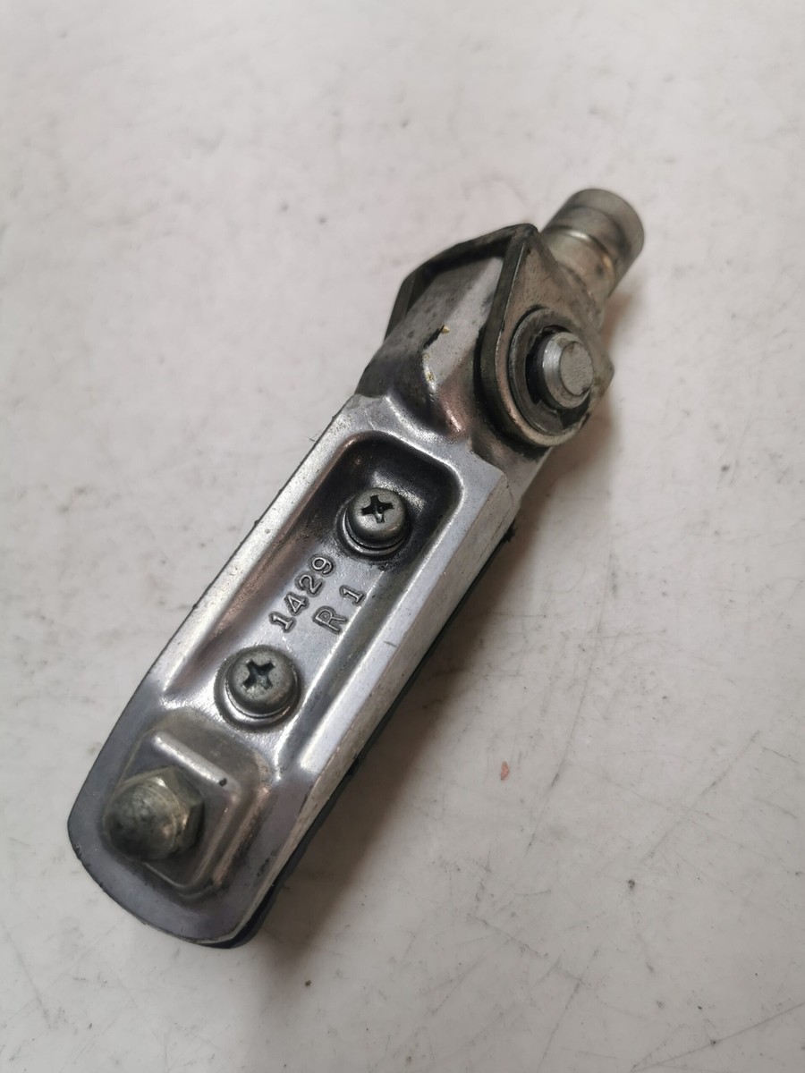 Kawasaki ZX6R 1998-1999 Right Footpeg | eBay