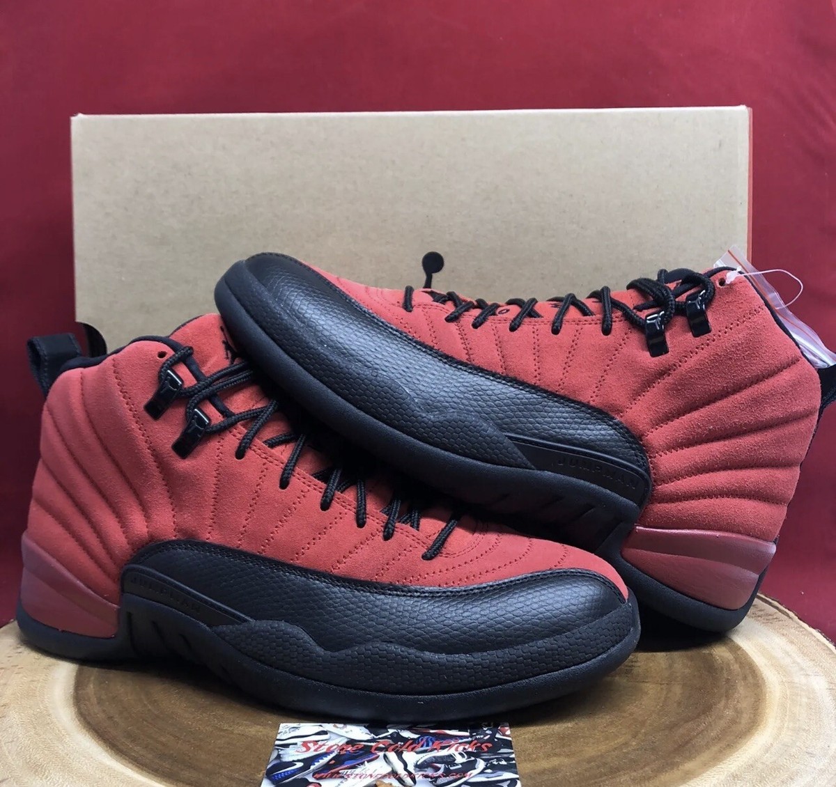 値下げAir Jordan 12 Retro ブラック/バルサミレッド 27cm JORDAN BRAND AIR JORDAN 12 RETRO BLACK/VARSITY RED
