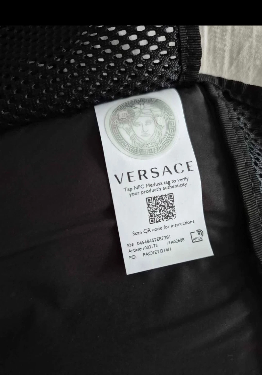 Versace baby black & gold Borocco change mat