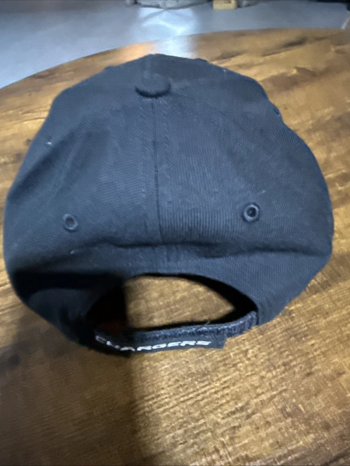 Nuevo LA/SD Chargers 47 Strapback Gorra Negra Gorra Ajustable Foto 3 de 4