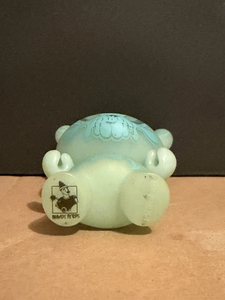 Dunny The 13 No. 2 The Grisly Phantom GID Brandt Peters Kidrobot (Missing Sheet) Foto 2 de 3