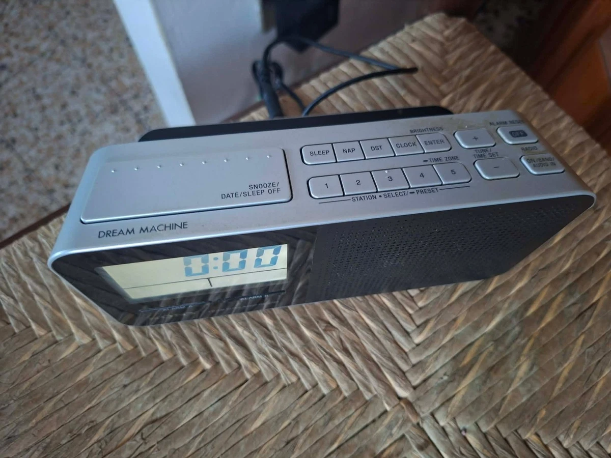 RELOJ RADIO DESPERTADOR SONY DREAM MACHINE RADIO AM/FM sony icf-c705