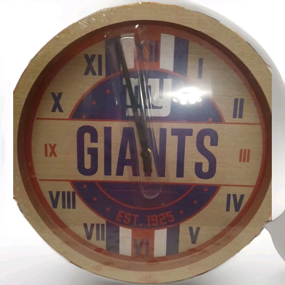 NEW YORK GIANTS BARREL WALL CLOCK SEALED FOCO FOREVER COLLECTIBLES NFL New - Image 2 of 4